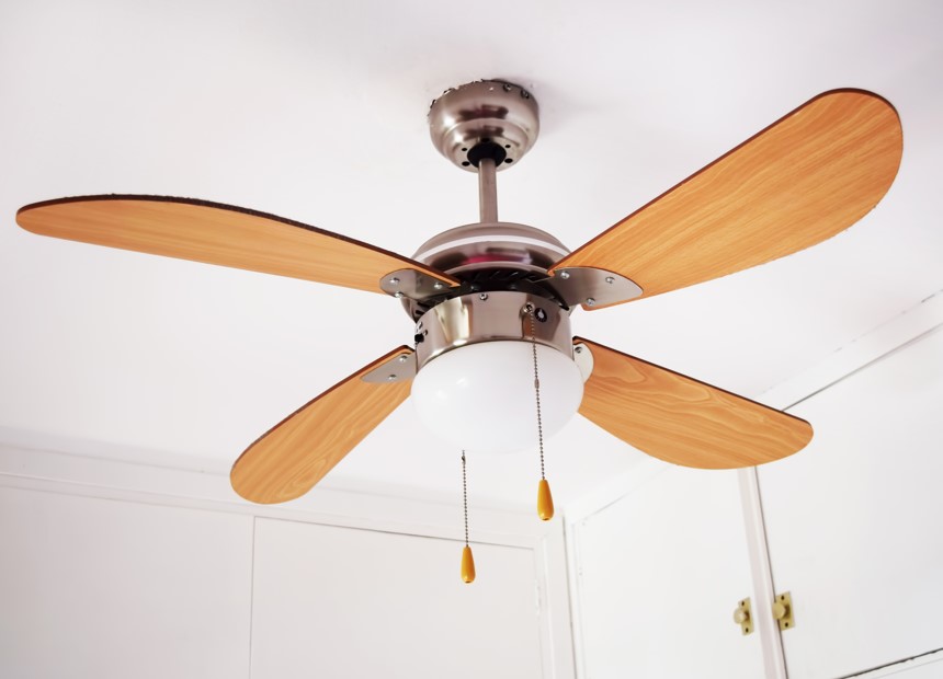 Do ceiling fans help air conditioning